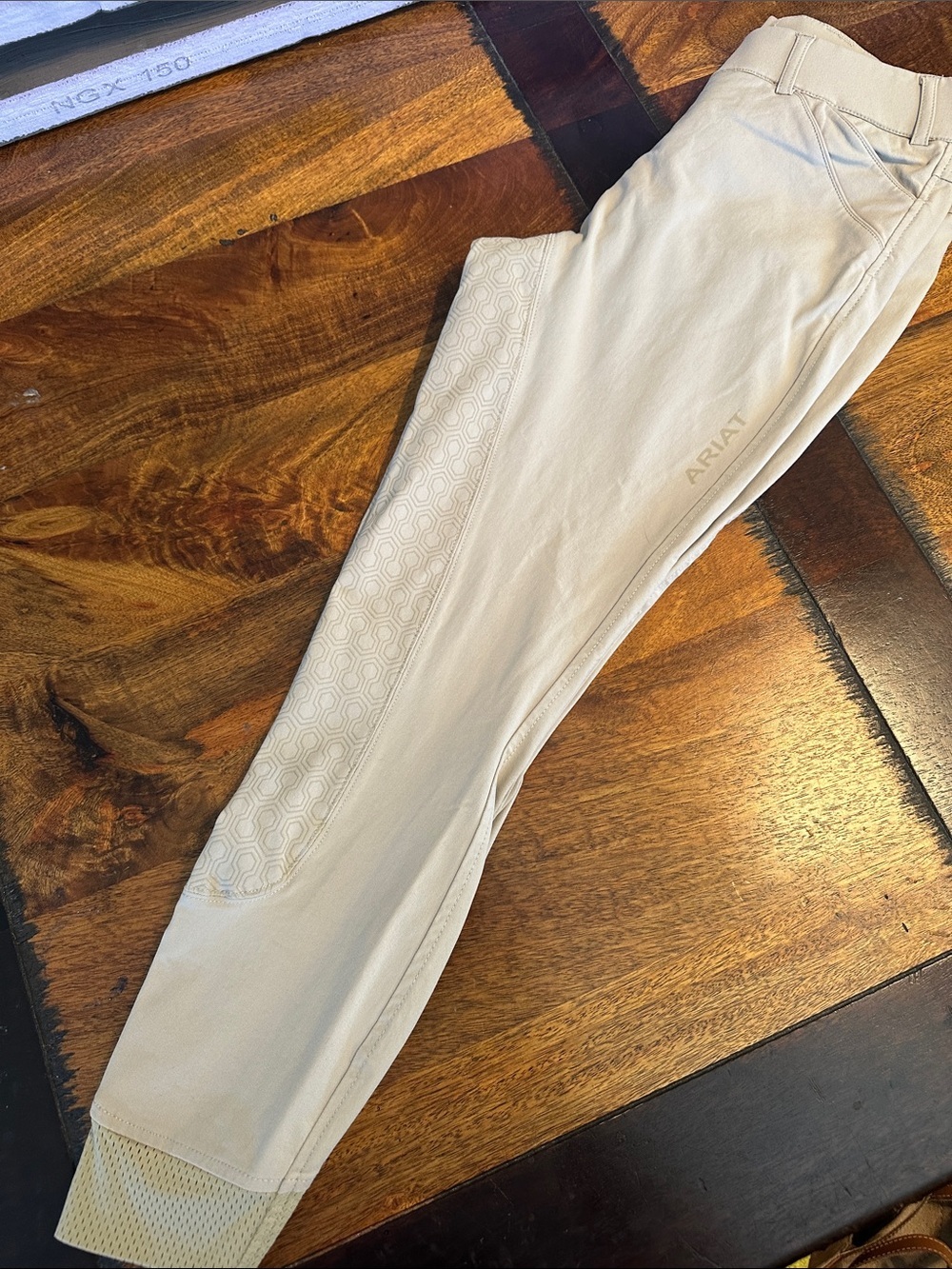 Ariat Pro Series Olympia riding pants EUC size 30R Taupe color